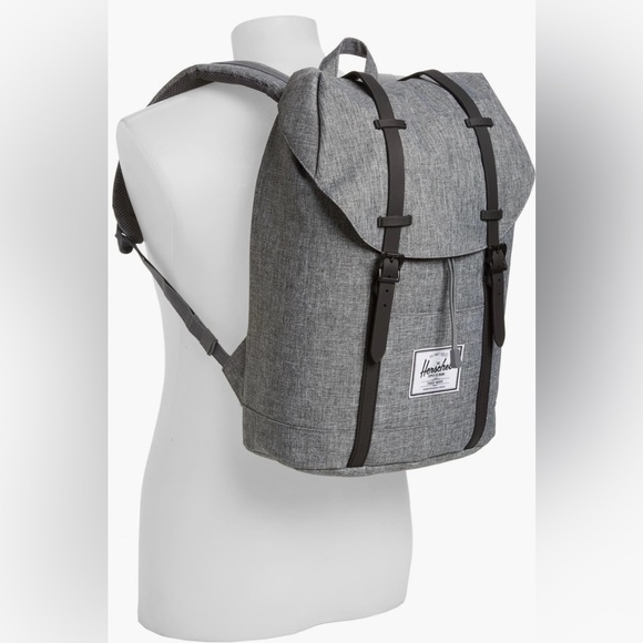 Herschel Supply Co. Retreat Backpack (RAVEN CROSSHATCH) - Picture 3 of 7